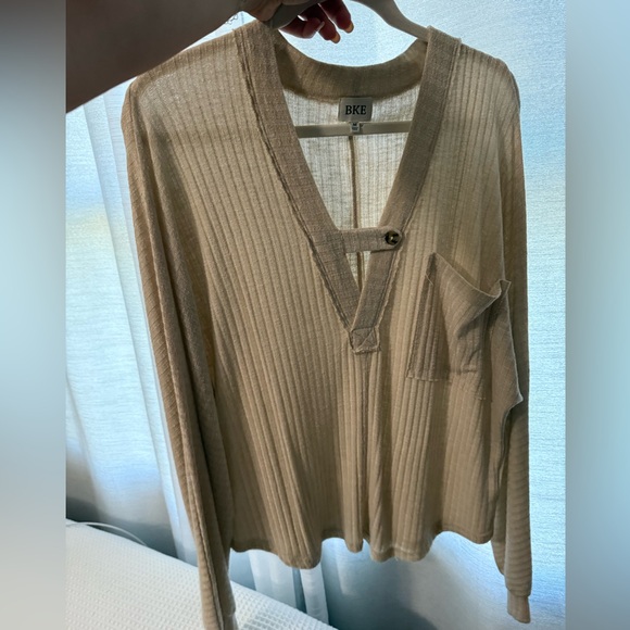 BKE Beige Knit Long sleeve Blouse Medium - Picture 4 of 5